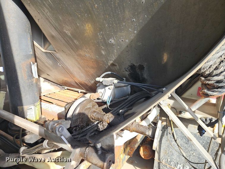 image for item EO4809 2007 International 7400 dump truck