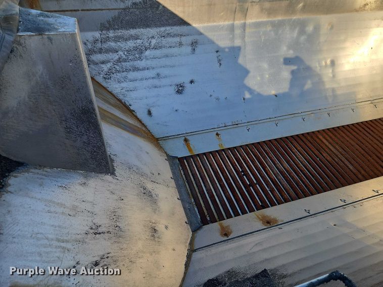 image for item EO4809 2007 International 7400 dump truck