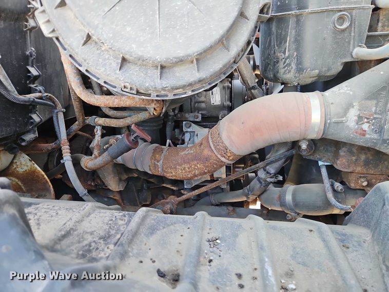 image for item EO4809 2007 International 7400 dump truck