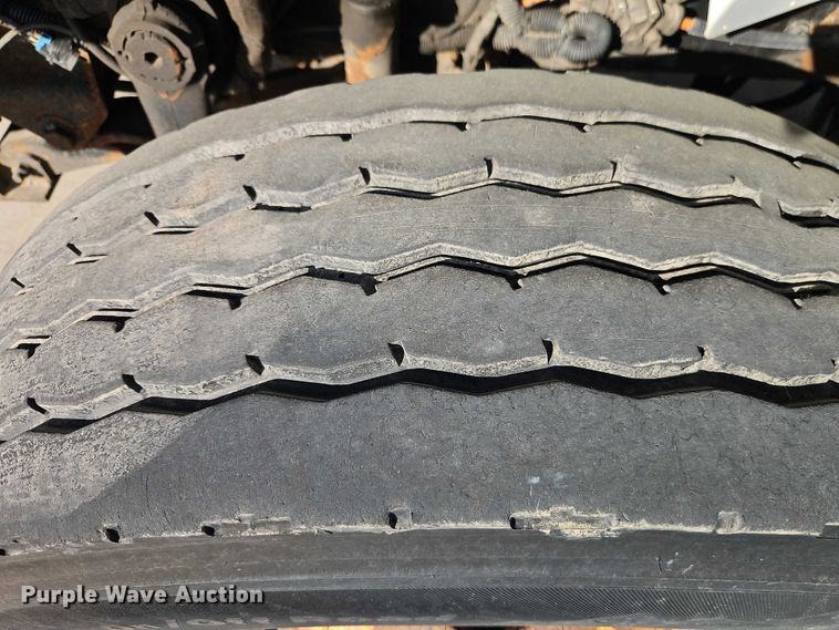 image for item EO4809 2007 International 7400 dump truck