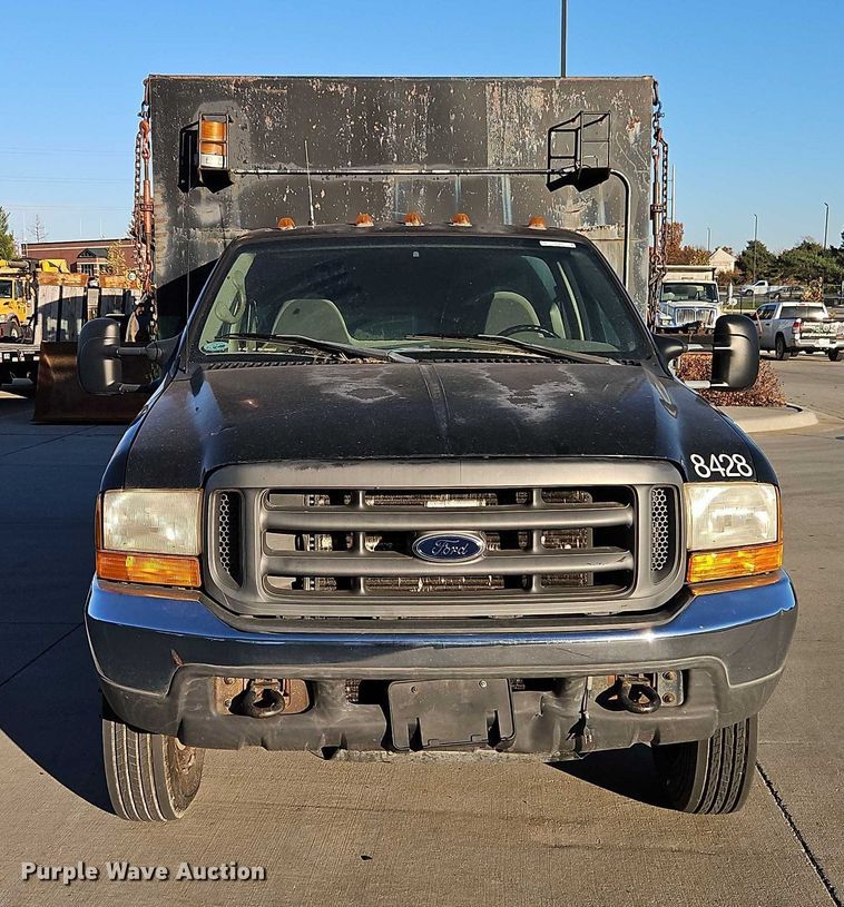 image for item EO4810 2000 Ford F450 Super Duty dump truck