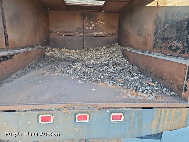 image for item EO4810 2000 Ford F450 Super Duty dump truck