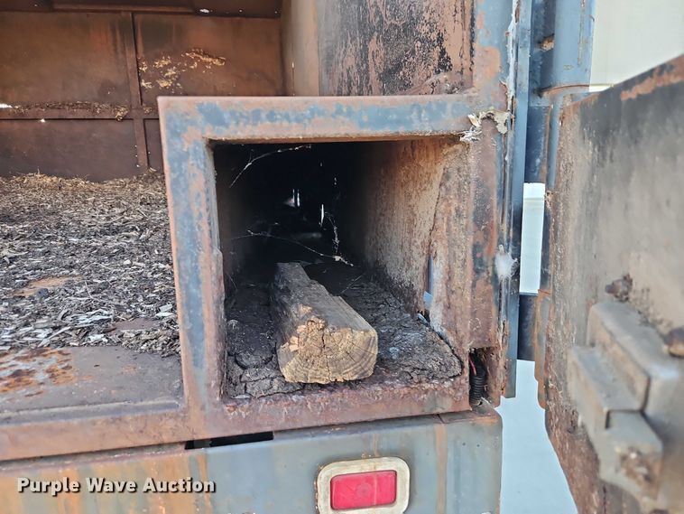 image for item EO4810 2000 Ford F450 Super Duty dump truck