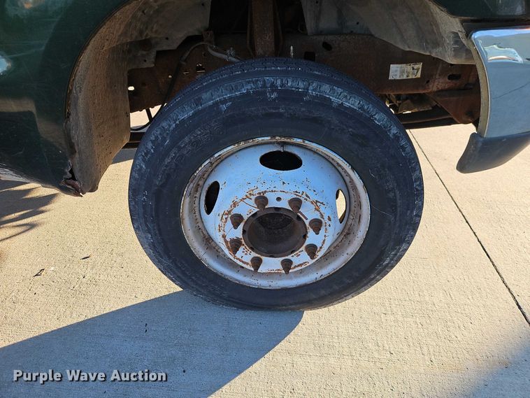 image for item EO4810 2000 Ford F450 Super Duty dump truck