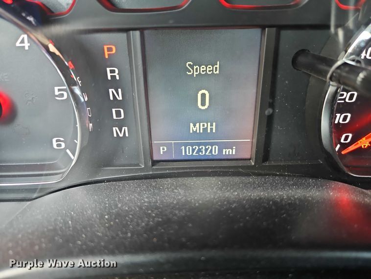 image for item EO4817 2016 Chevrolet Silverado 1500 Crew Cab pickup truck