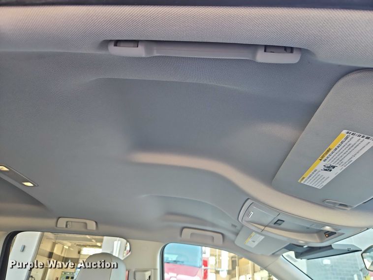 image for item EO4817 2016 Chevrolet Silverado 1500 Crew Cab pickup truck