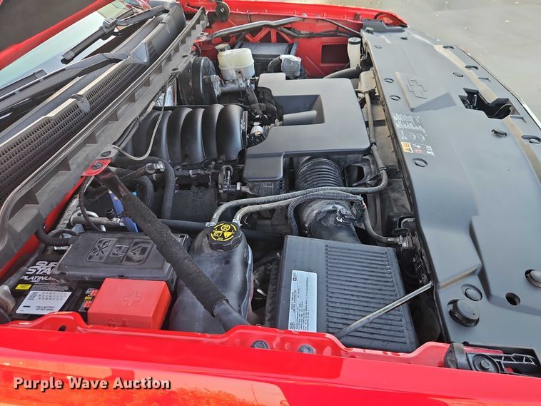 image for item EO4817 2016 Chevrolet Silverado 1500 Crew Cab pickup truck