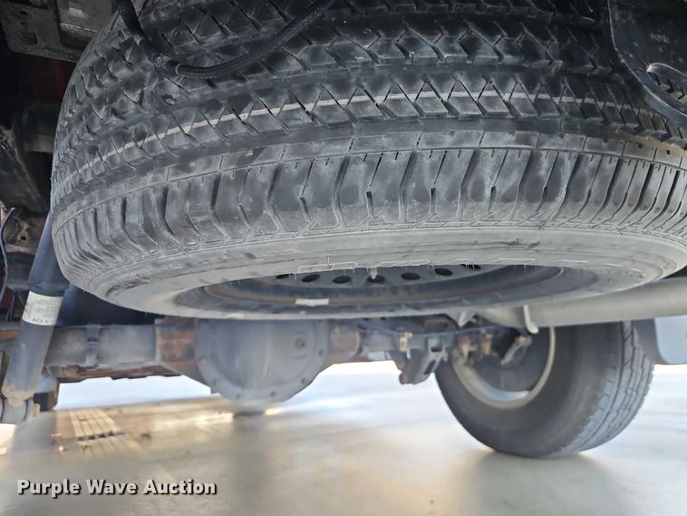 image for item EO4817 2016 Chevrolet Silverado 1500 Crew Cab pickup truck