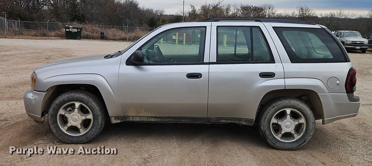 image for item EO4821 2007 Chevrolet Trail Blazer SUV