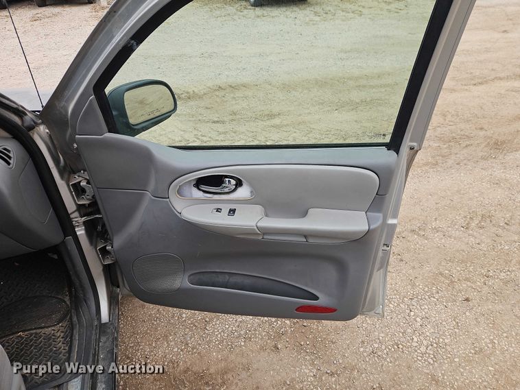 image for item EO4821 2007 Chevrolet Trail Blazer SUV