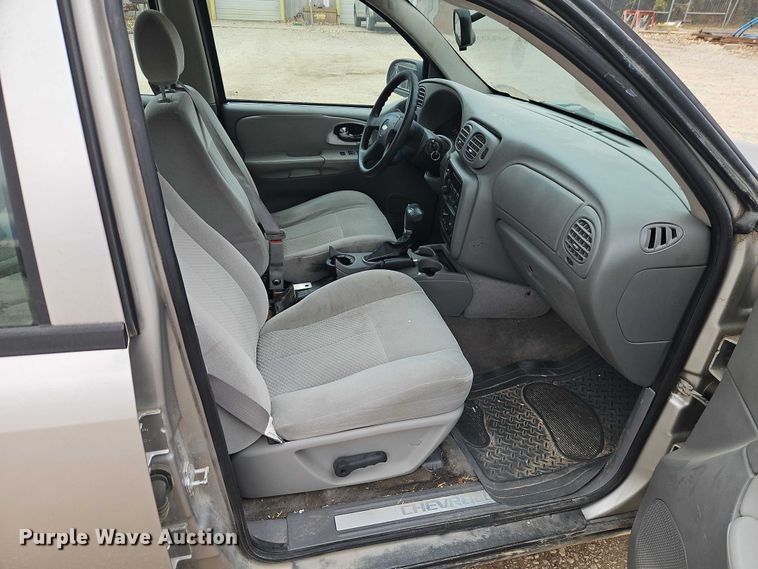 image for item EO4821 2007 Chevrolet Trail Blazer SUV