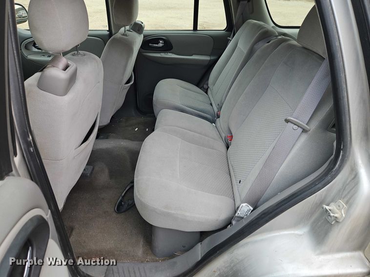 image for item EO4821 2007 Chevrolet Trail Blazer SUV