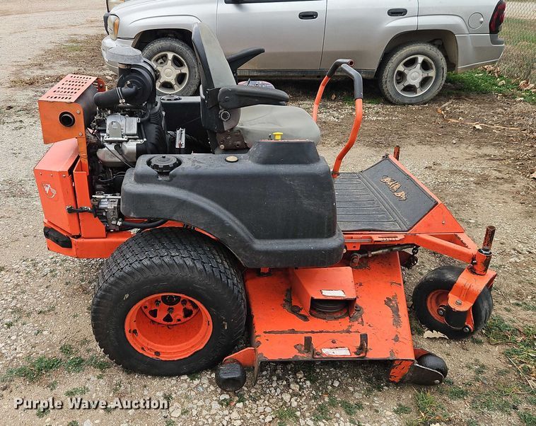 image for item EO4823 Bad Boy 7200 ZTR lawn mower