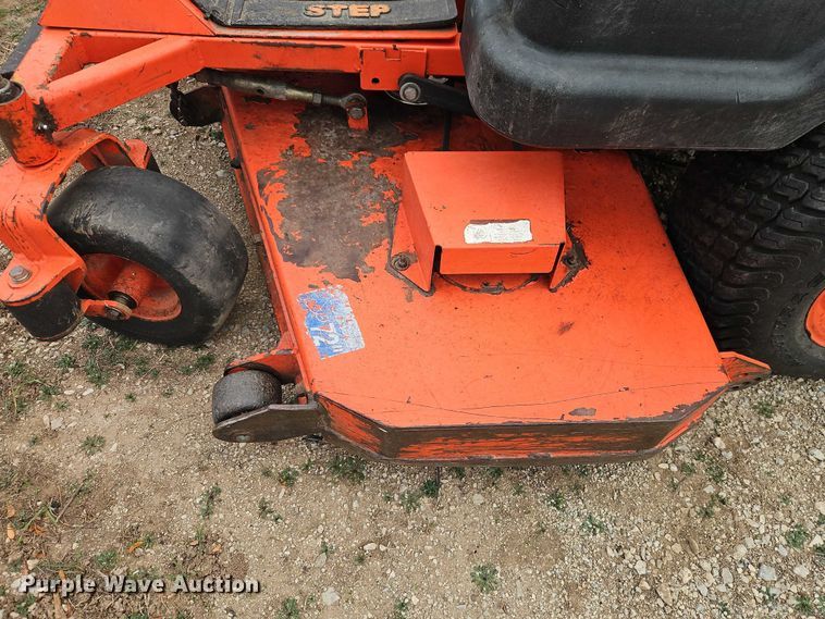 image for item EO4823 Bad Boy 7200 ZTR lawn mower