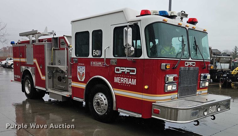image for item EO4857 2001 Spartan Advantage pumper fire truck
