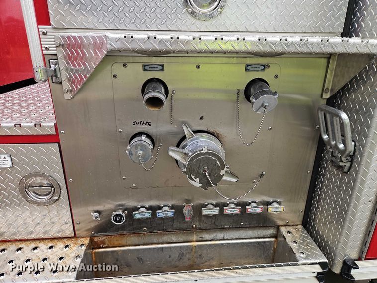 image for item EO4857 2001 Spartan Advantage pumper fire truck