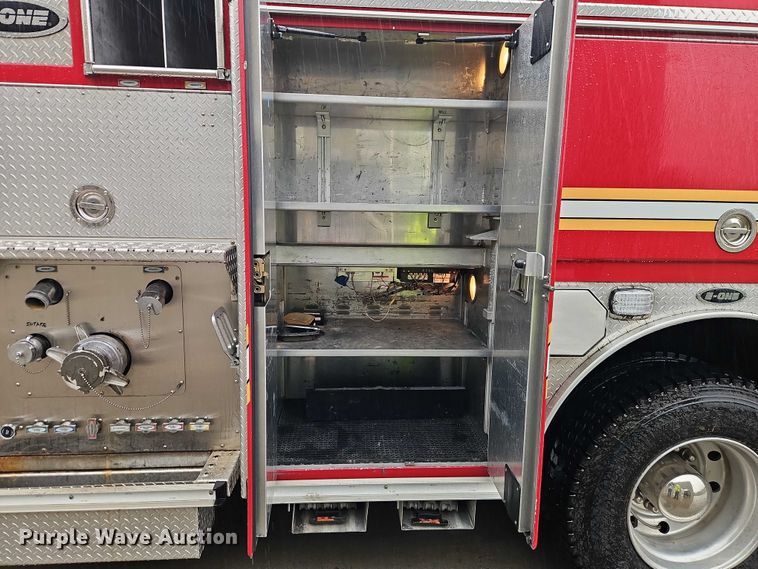 image for item EO4857 2001 Spartan Advantage pumper fire truck