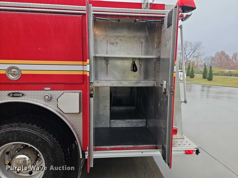 image for item EO4857 2001 Spartan Advantage pumper fire truck