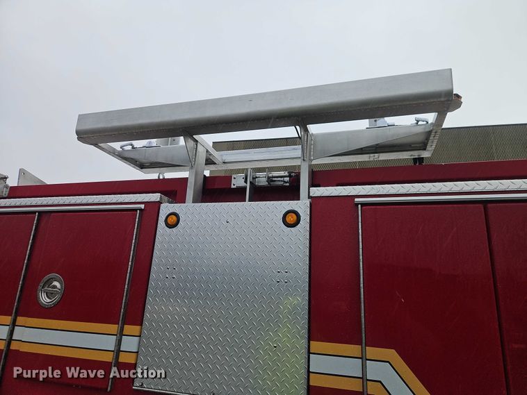 image for item EO4857 2001 Spartan Advantage pumper fire truck