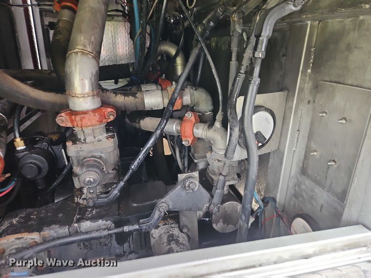 image for item EO4857 2001 Spartan Advantage pumper fire truck