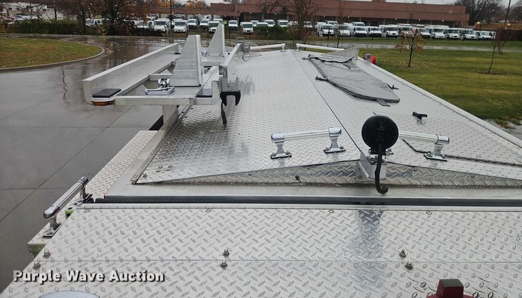 image for item EO4857 2001 Spartan Advantage pumper fire truck