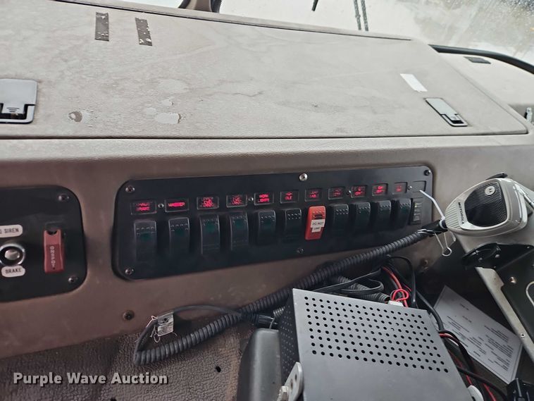 image for item EO4857 2001 Spartan Advantage pumper fire truck