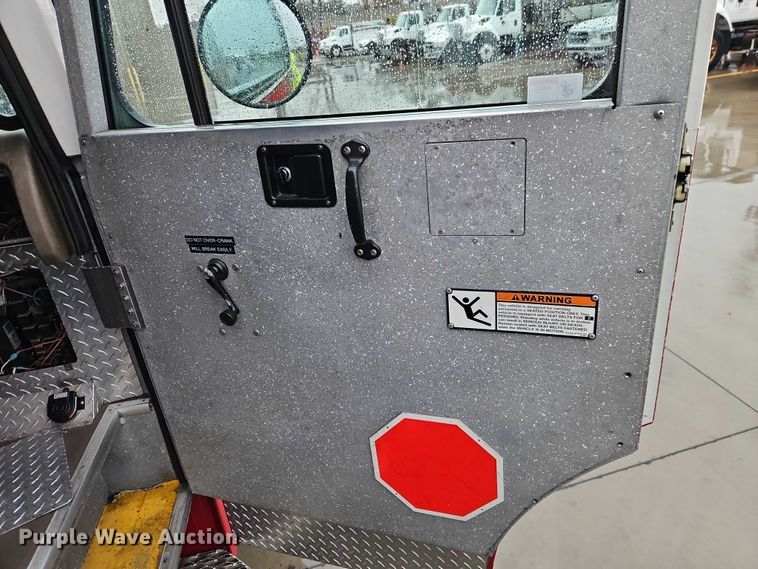 image for item EO4857 2001 Spartan Advantage pumper fire truck