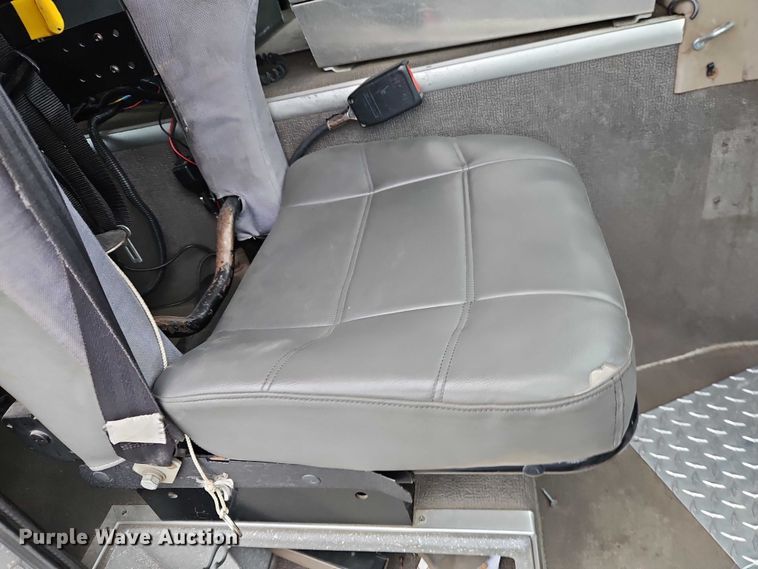 image for item EO4857 2001 Spartan Advantage pumper fire truck