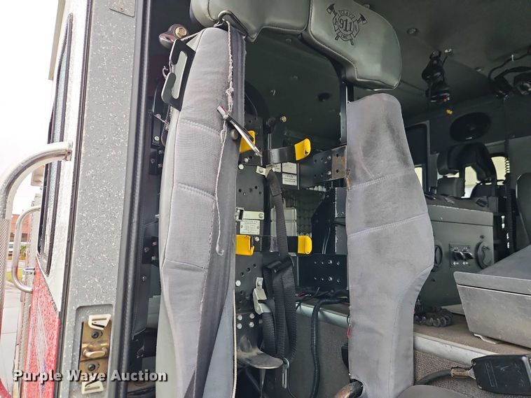 image for item EO4857 2001 Spartan Advantage pumper fire truck