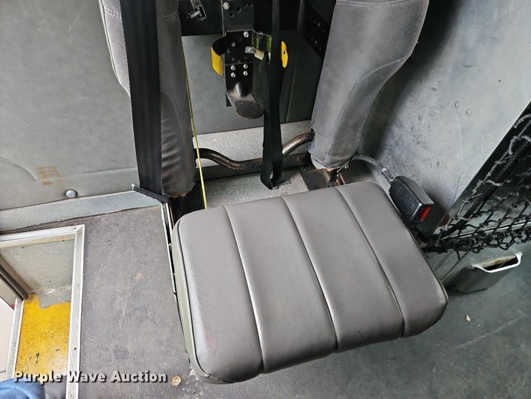 image for item EO4857 2001 Spartan Advantage pumper fire truck