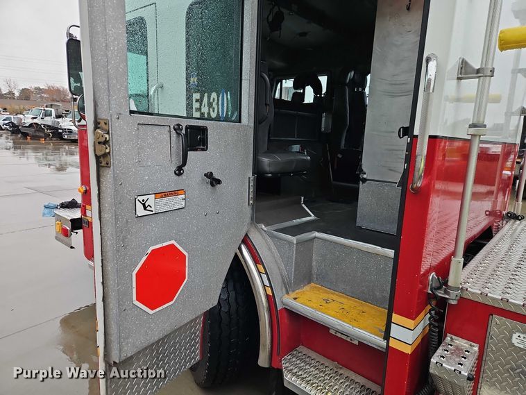 image for item EO4857 2001 Spartan Advantage pumper fire truck