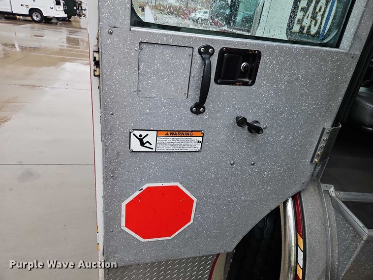 image for item EO4857 2001 Spartan Advantage pumper fire truck