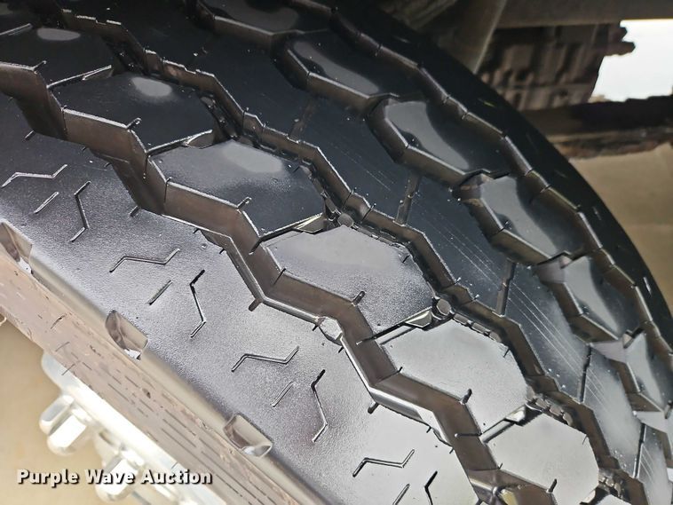 image for item EO4857 2001 Spartan Advantage pumper fire truck