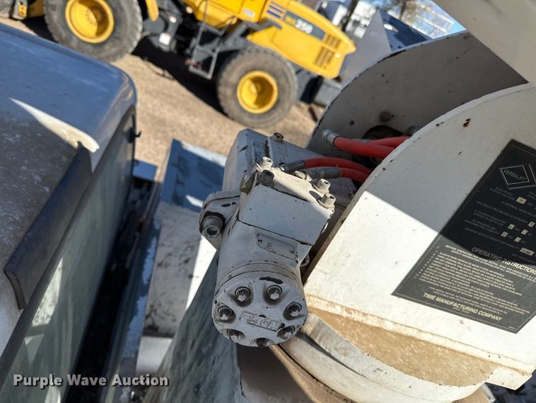 image for item EP2519 1999 Ford F450 bucket truck