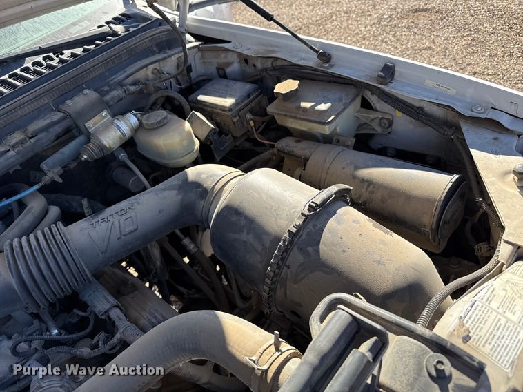 image for item EP2519 1999 Ford F450 bucket truck