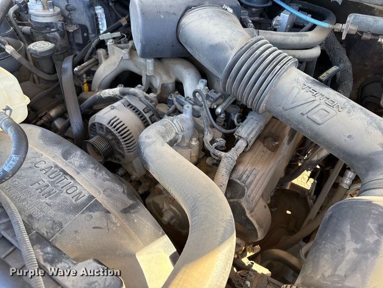 image for item EP2519 1999 Ford F450 bucket truck