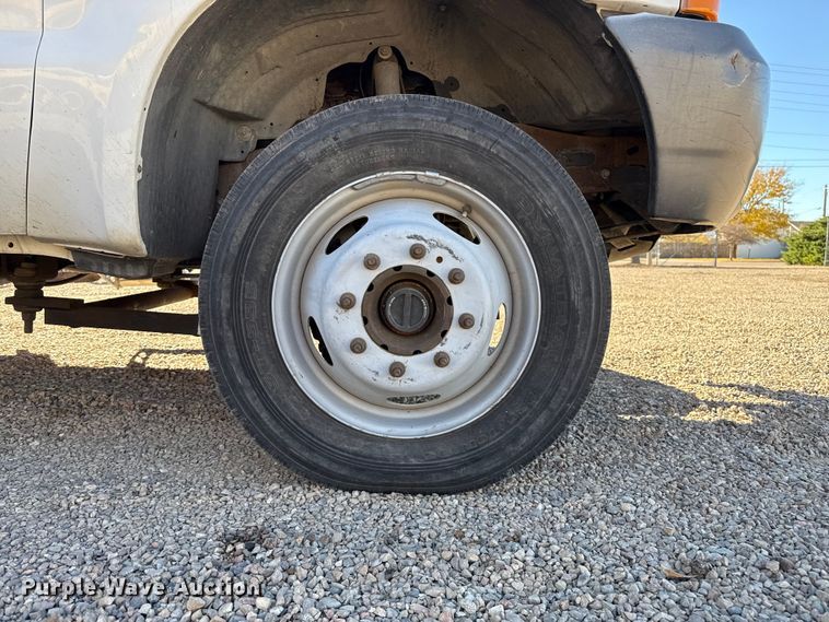 image for item EP2519 1999 Ford F450 bucket truck