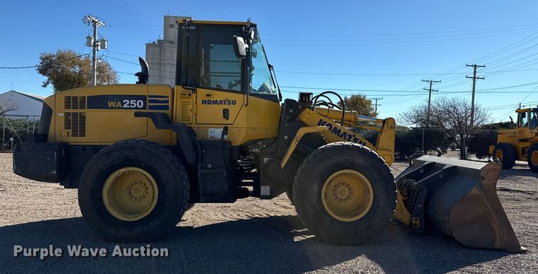 CARGADOR FRONTAL 2006 KOMATSU WA2505L