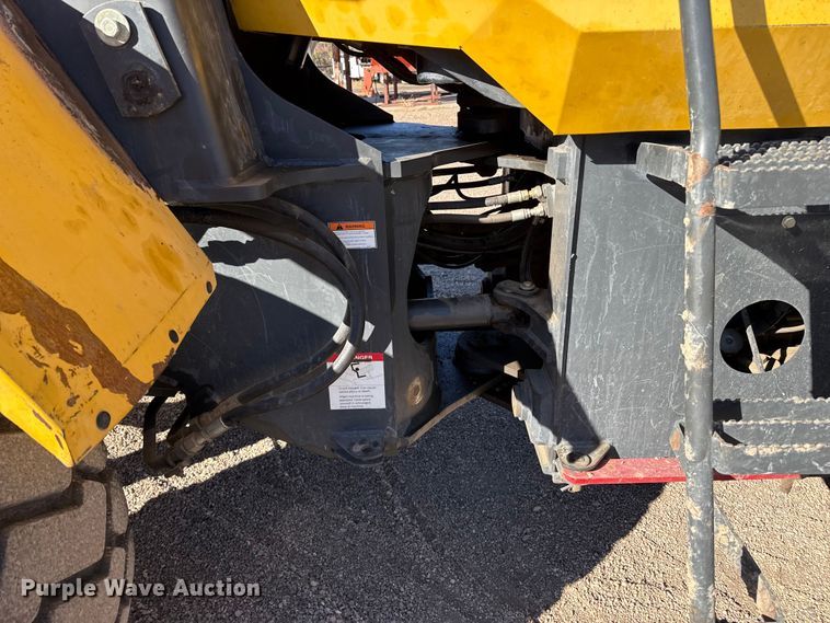 image for item EP2520 2006 Komatsu WA250-5L wheel loader