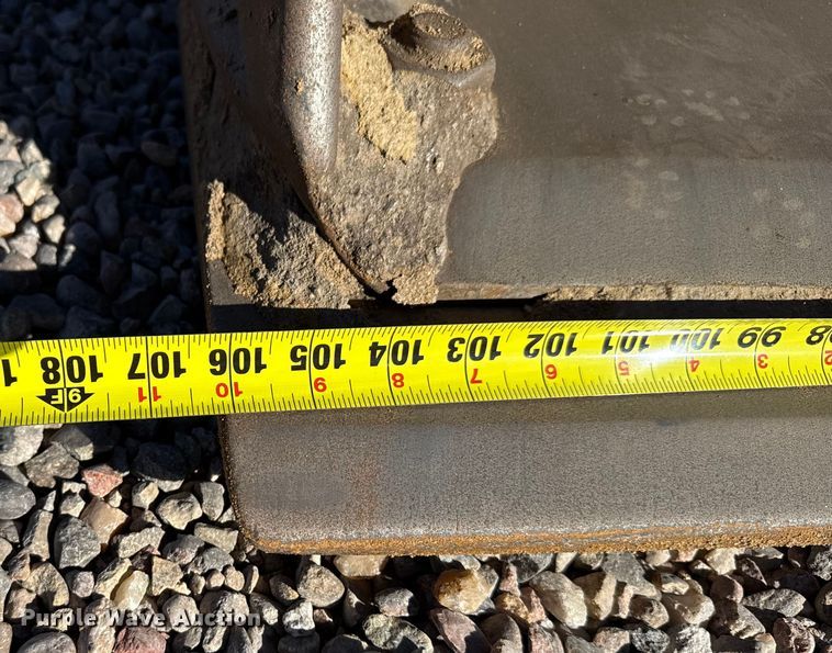 image for item EP2520 2006 Komatsu WA250-5L wheel loader