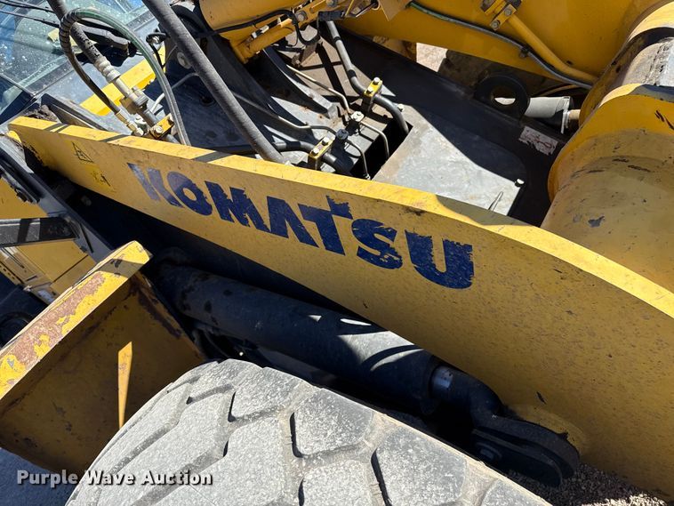 image for item EP2520 2006 Komatsu WA250-5L wheel loader