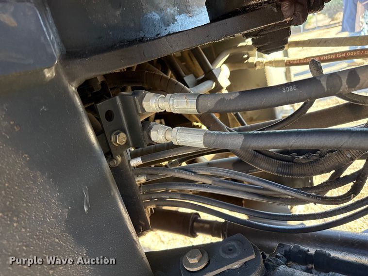 image for item EP2520 2006 Komatsu WA250-5L wheel loader