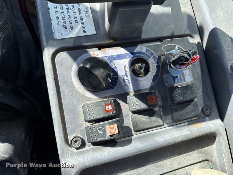 image for item EP2520 2006 Komatsu WA250-5L wheel loader