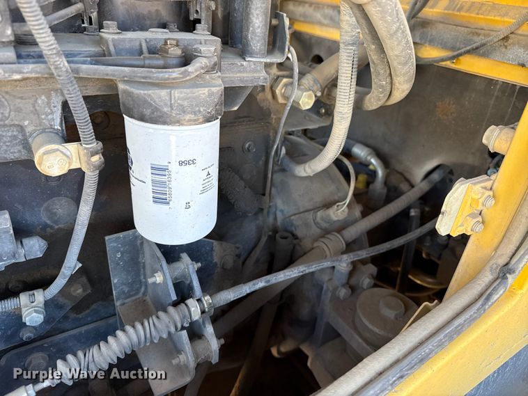 image for item EP2520 2006 Komatsu WA250-5L wheel loader