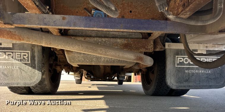 image for item ER0269 1998 GMC Sierra C3500 bucket truck