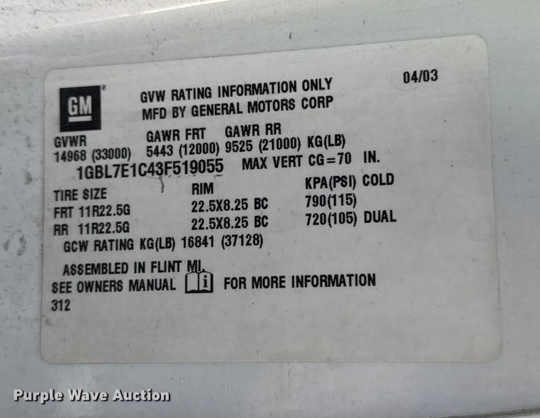 image for item ER0270 2003 Chevrolet C7500 forestry bucket truck