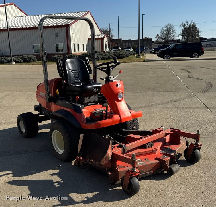 image for item ER0271 Kubota F3080 lawn mower
