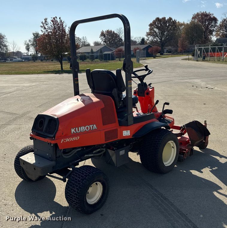image for item ER0271 Kubota F3080 lawn mower