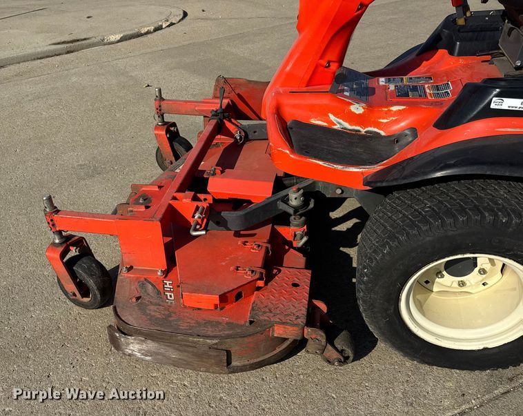image for item ER0271 Kubota F3080 lawn mower