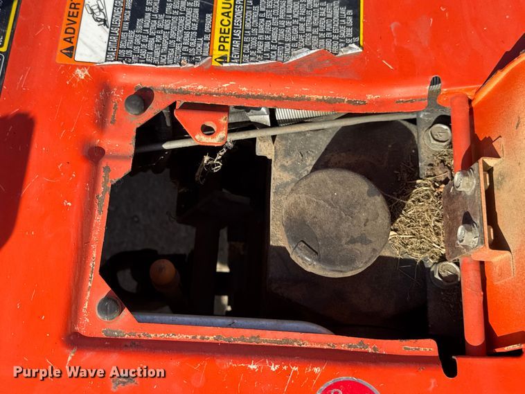 image for item ER0271 Kubota F3080 lawn mower